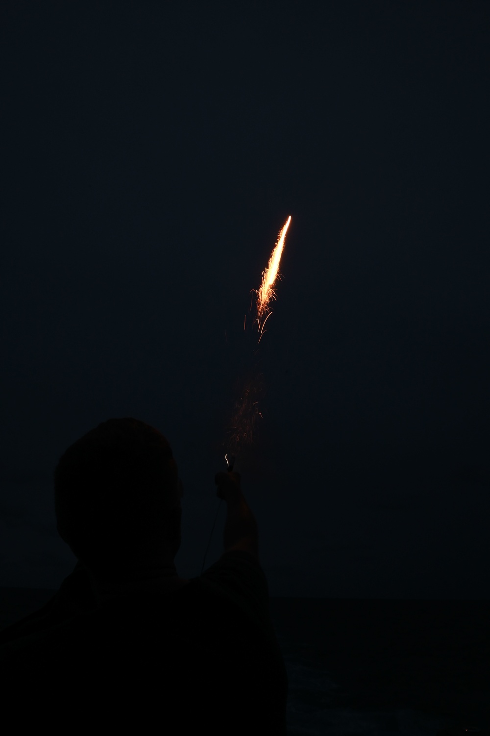 USCGC Stone conducts pyrotechnic training underway