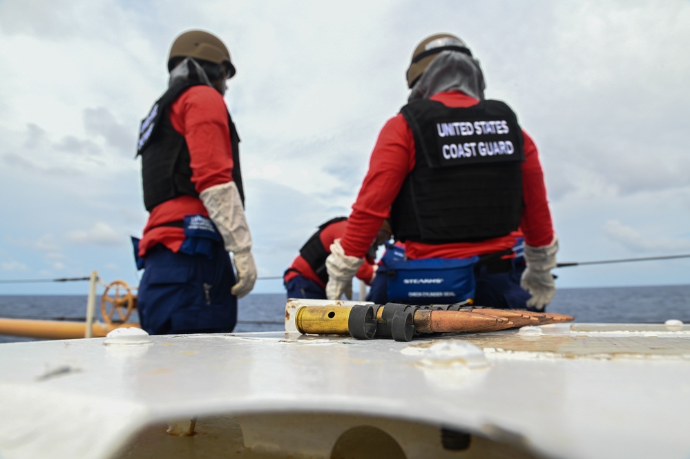 USCGC Stone conducts weapon training underway