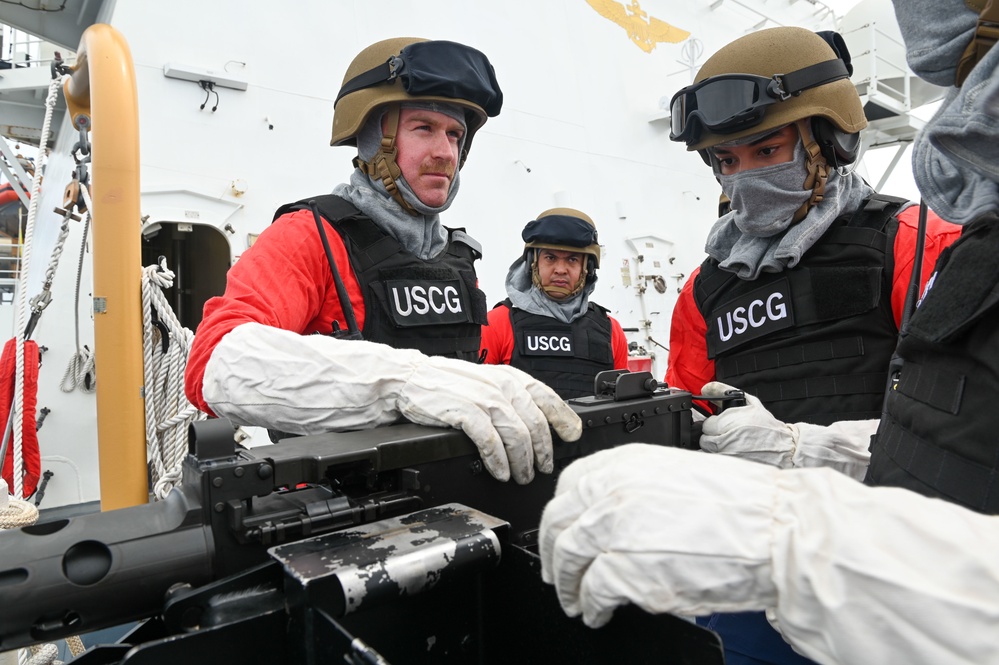 USCGC Stone conducts weapon training underway