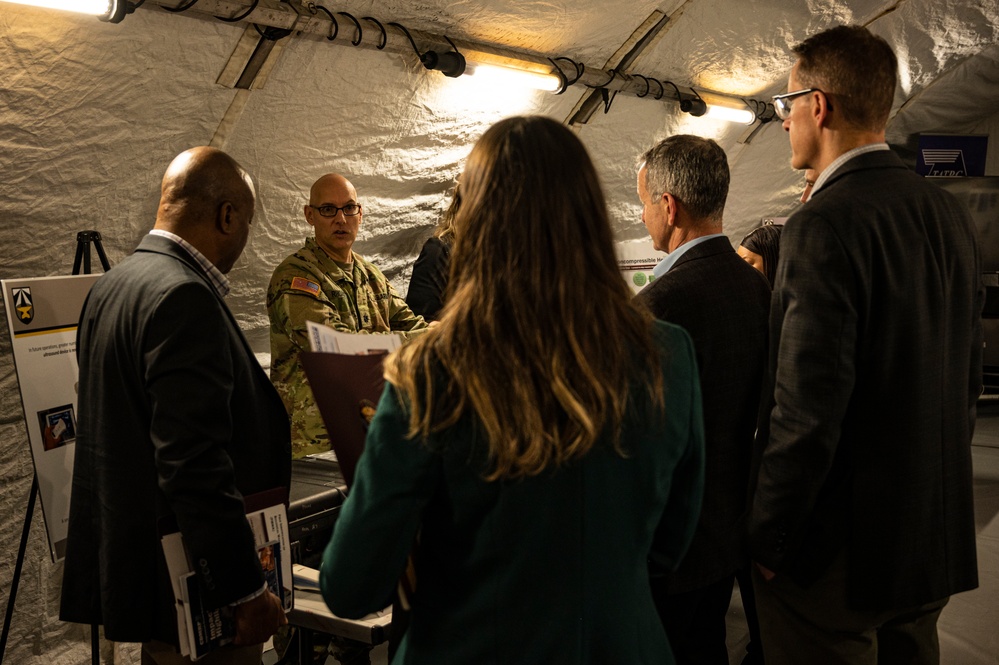 Army Medical Development Teams Demonstrate Latest Tech During Eisenhower School Visit