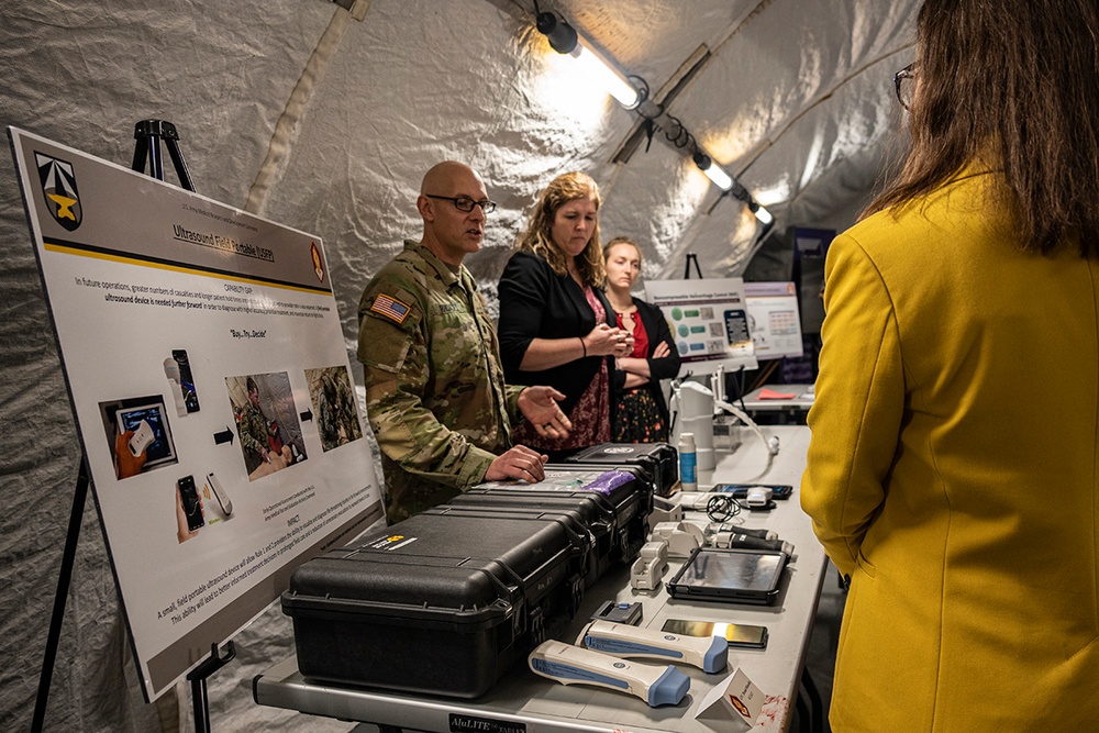 Army Medical Development Teams Demonstrate Latest Tech During Eisenhower School Visit