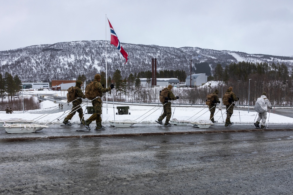 CLR-2 and CLB-2 Leadership Participate in Survival Training