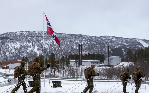 CLR-2 and CLB-2 Leadership Participate in Survival Training