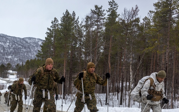 CLR-2 and CLB-2 Leadership Participate in Survival Training