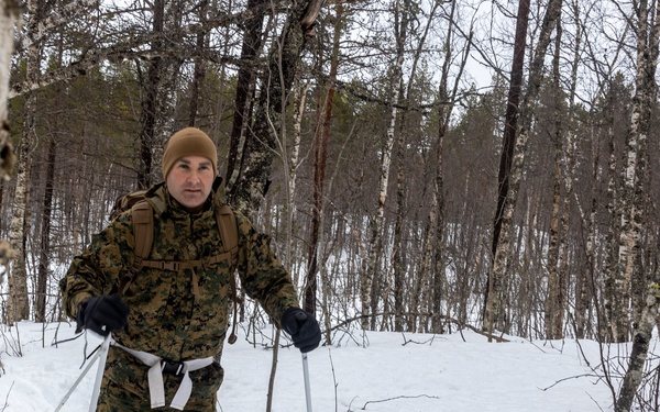 CLR-2 and CLB-2 Leadership Participate in Survival Training