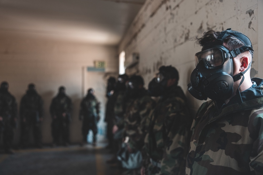 U.S. Marines with 2nd Marine Logistics Group Conduct Gas Chamber Training