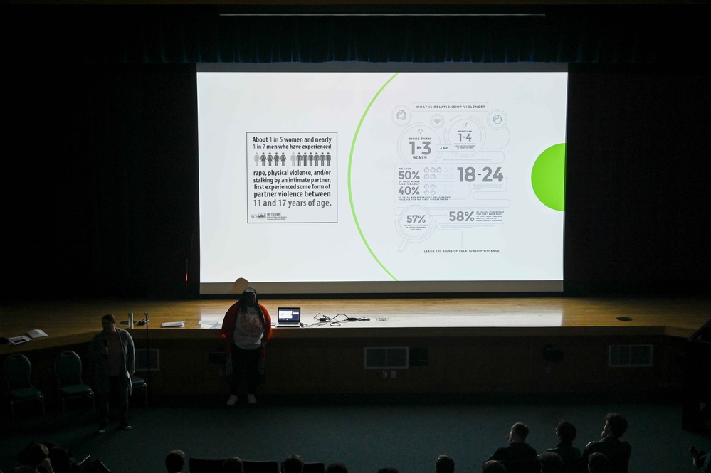 AAFB experts educate AHS teens on dating violence, prevention