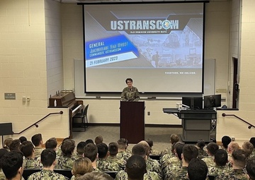 Gen. Jacqueline Van Ovost talks with Old Dominion University ROTC cadets and midshipmen