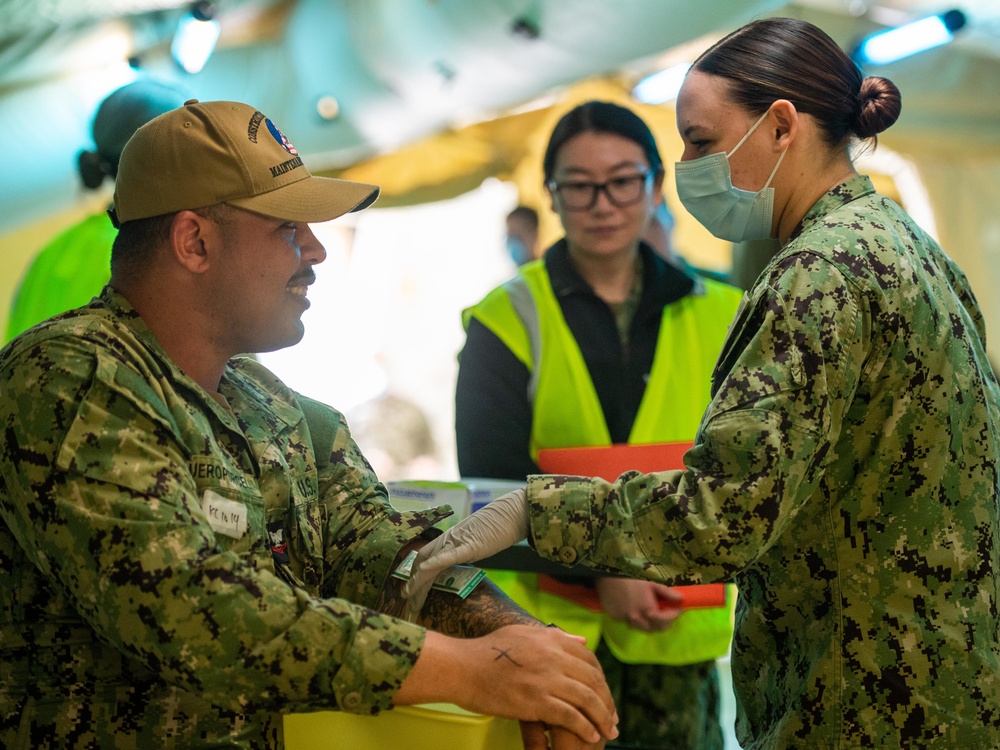 NMRTC San Diego and Expeditionary Medical Facility Bravo Sailors Participate in a Mass Casualty Exercise at Marine Corps Base Camp Pendleton