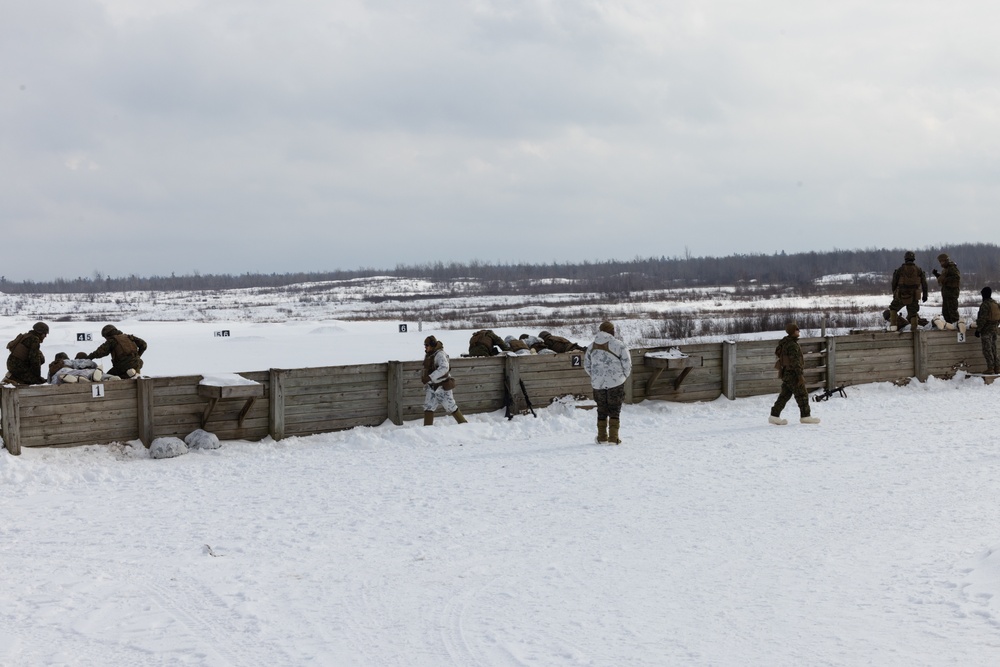 U.S. Marines with 2nd Landing Support Battalion Conduct Live Fire Machine Gun Range in Fort Drum