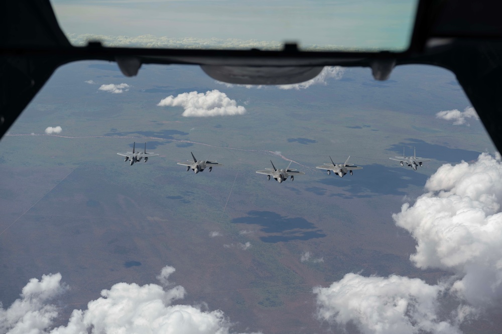 Travis AFB aircrew conducts refueling mission on the way to Avalon