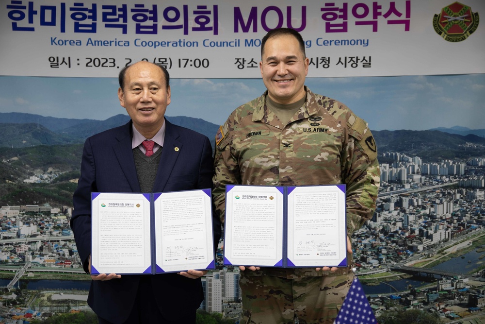 DDC MOU Signing