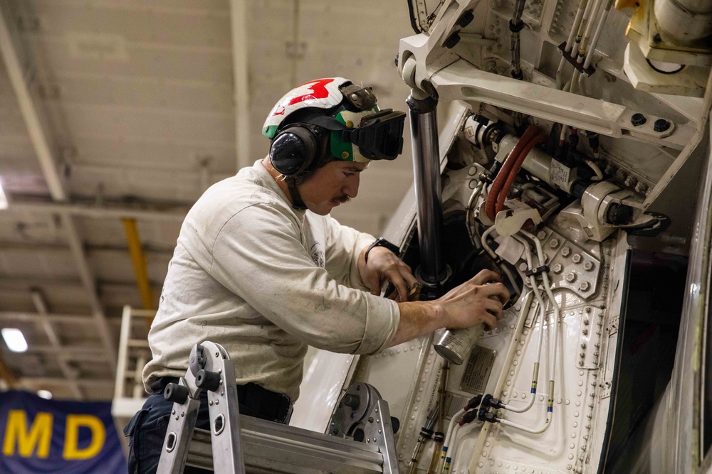 Daily Operations Onboard USS George H.W. Bush (CVN 77)