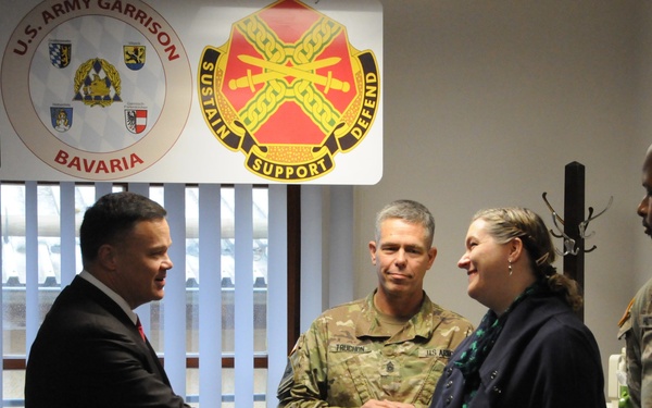 IMCOM-E recognizes excellence at Hohenfels