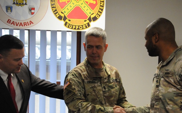 IMCOM-E recognizes excellence at Hohenfels