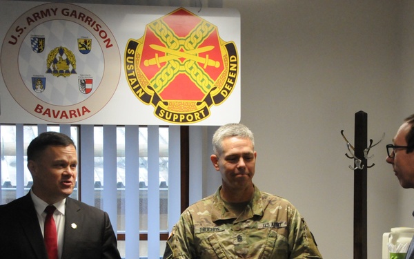 IMCOM-E recognizes excellence at Hohenfels