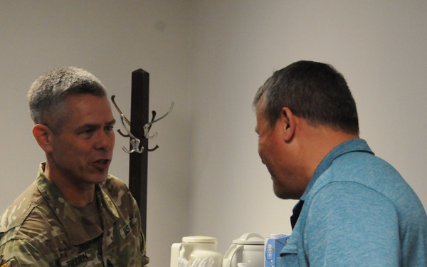 IMCOM-E recognizes excellence at Hohenfels