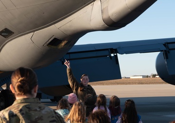 Girl Scouts tour KC-135