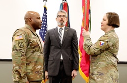 Relinquishment of responsibility: Joint Munitions Command loses a leader