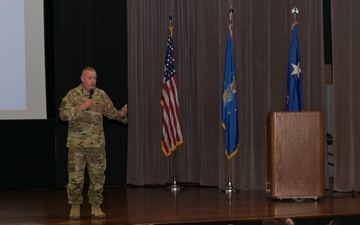 19 th Air Force command team visit Columbus people;take closer look at mission