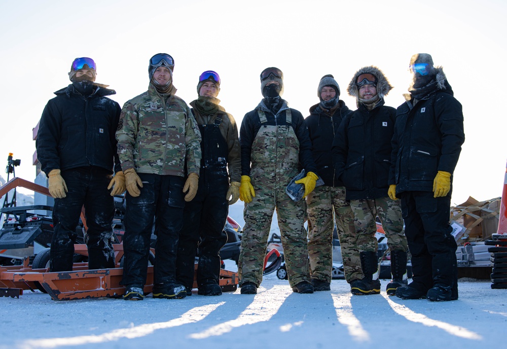 Polar Camp Skiway Team