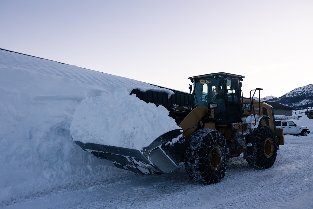 Marines bring MWTC back into working order after historic snowstorm