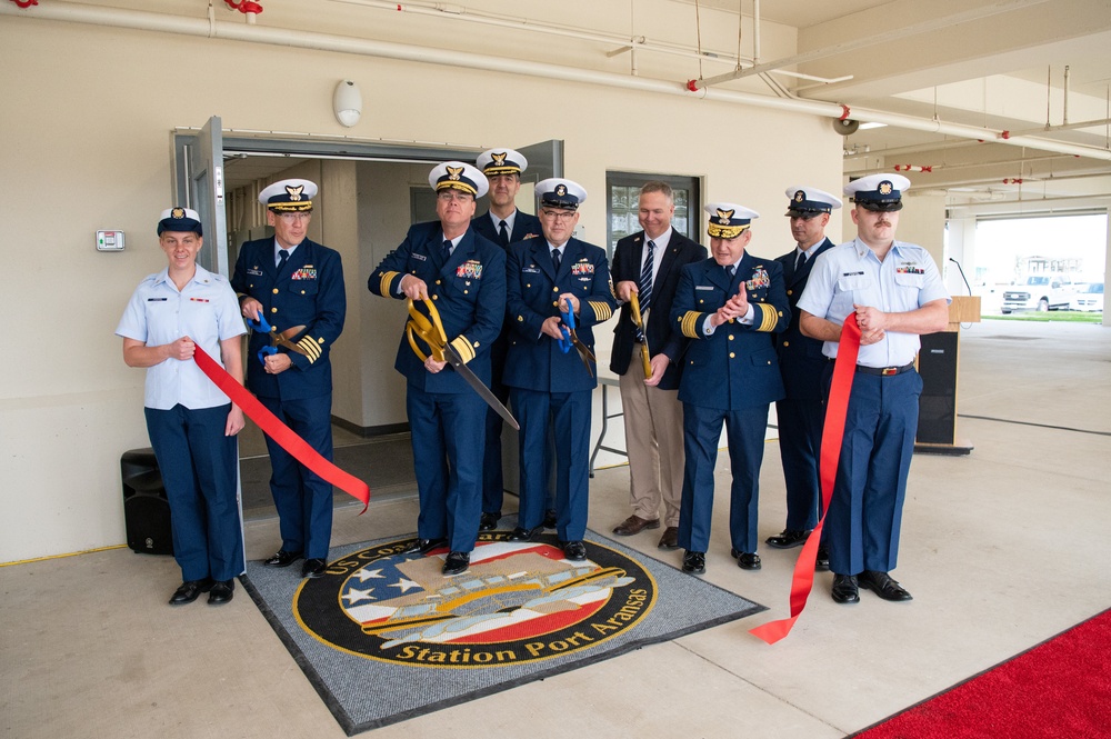 Coast Guard hosts ribbon cutting ceremony for Station Port Aransas