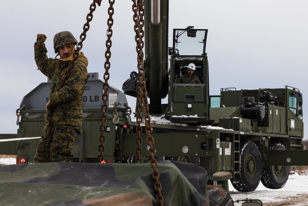 U.S. Marines with 2nd Landing Support Battalion Conduct  a Vehicle Recovery Exercise in Fort Drum