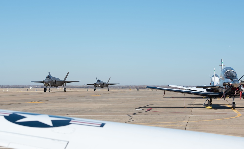 56th Fighter Wing F-35's visit Vance AFB