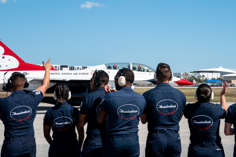 Jimmie Johnson takes flight with Thunderbirds