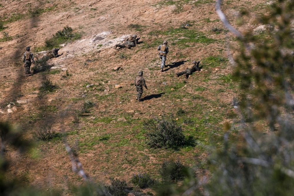 Marines take on live-fire, maneuver range during final week of IMC