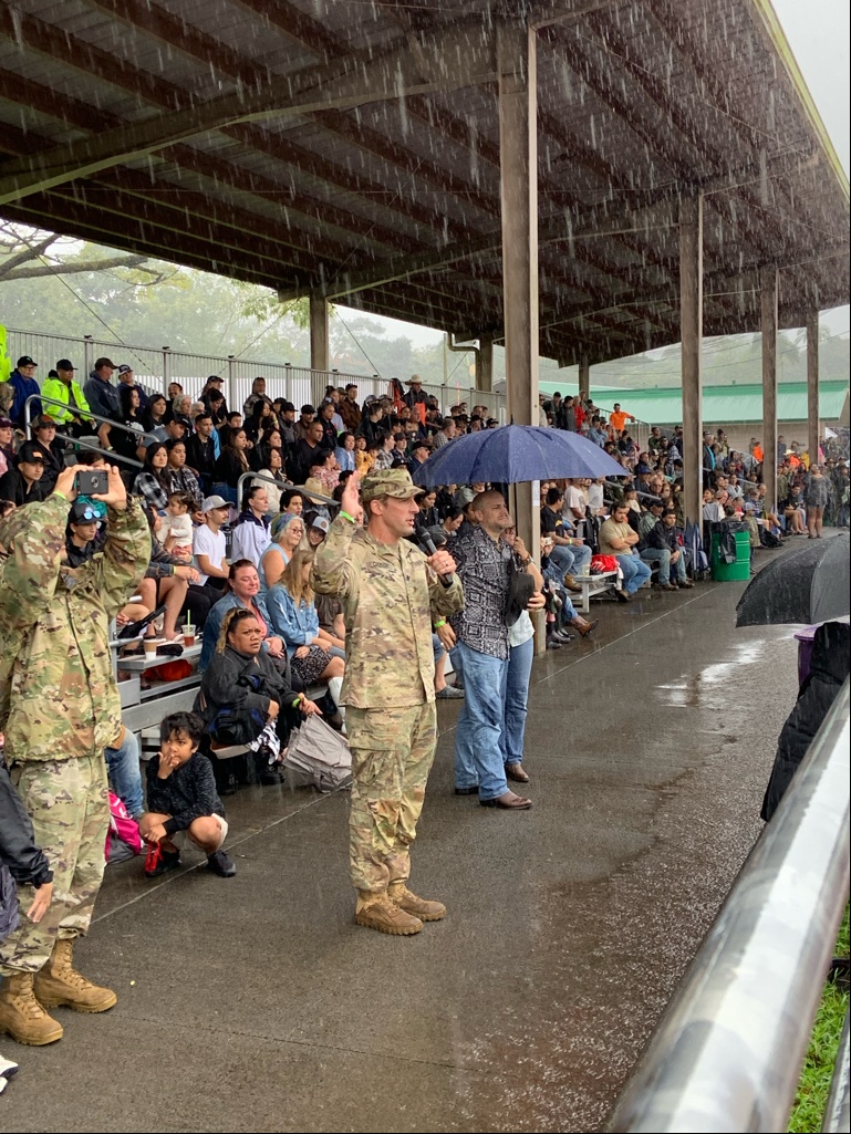 Army’s Newest Recruits Sworn in at Pana'ewa Stampede Rodeo