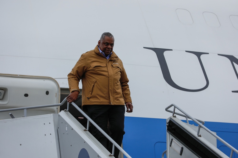 U.S. Secretary of Defense Visits Nuremberg