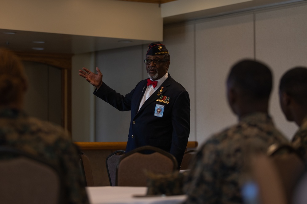 Montford Point Marine Association visits MCAS Beaufort