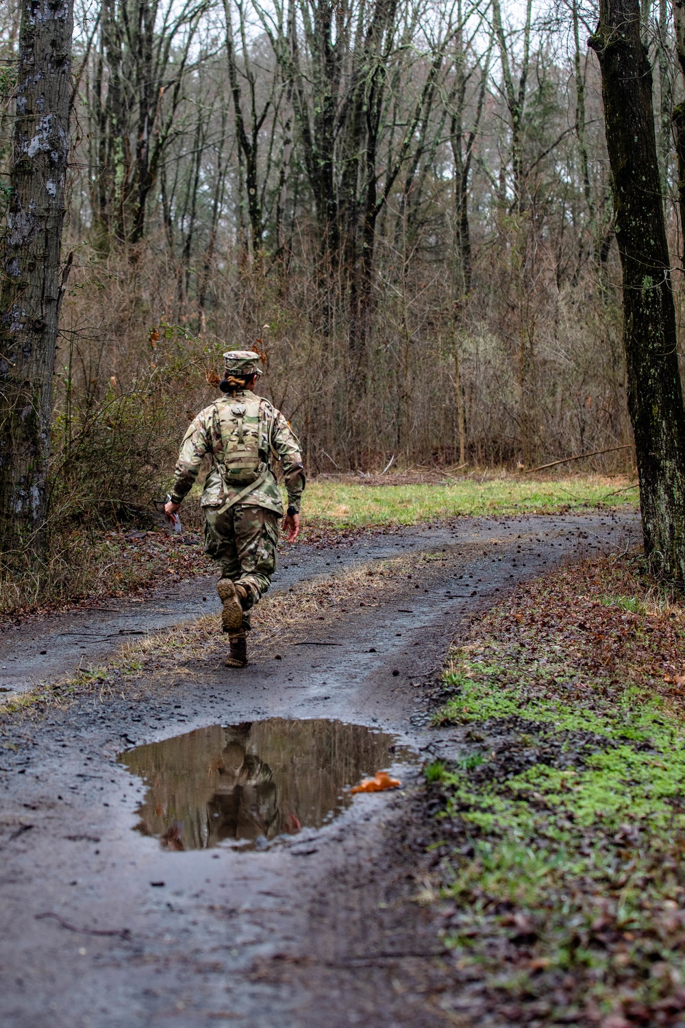 Lt. Jessica Romero runs to her next point