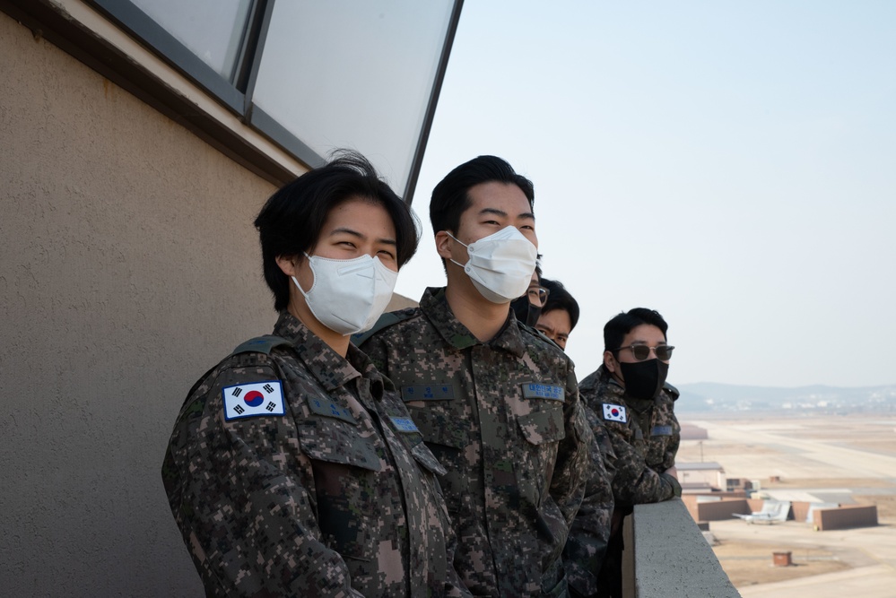 ROKAF Interpretation Officers in Training Tour Osan