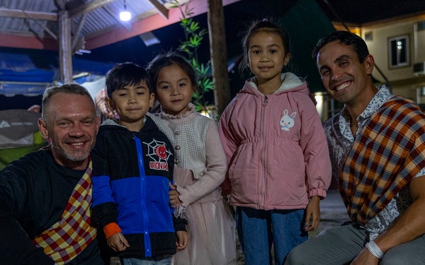 Recovery Team's ceremonial dinner with local guest house family