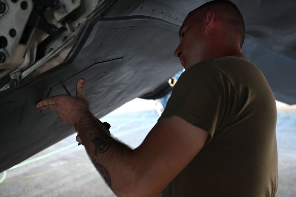 F-22 Raptors launch, land during AR 23-1