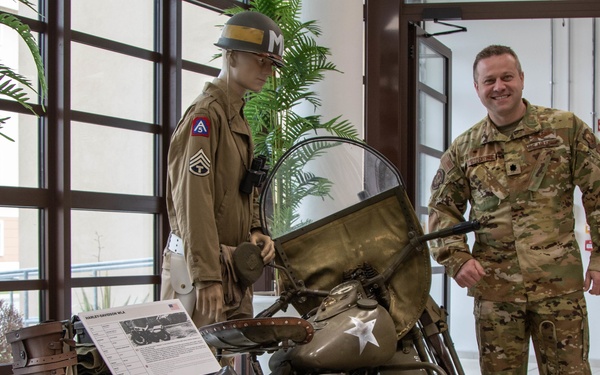 Michigan Air National Guardsman visits SETAF-AF headquarters