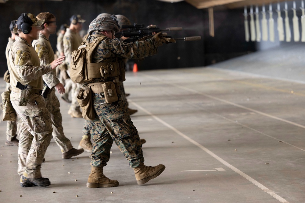 MARSOC, V18 conduct interoperability training