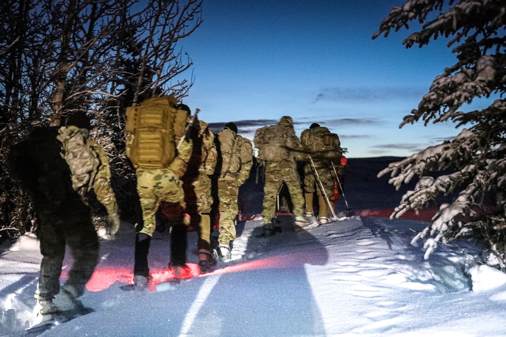 11th Airborne Tests Army's Newest Extreme Cold Weather Gear