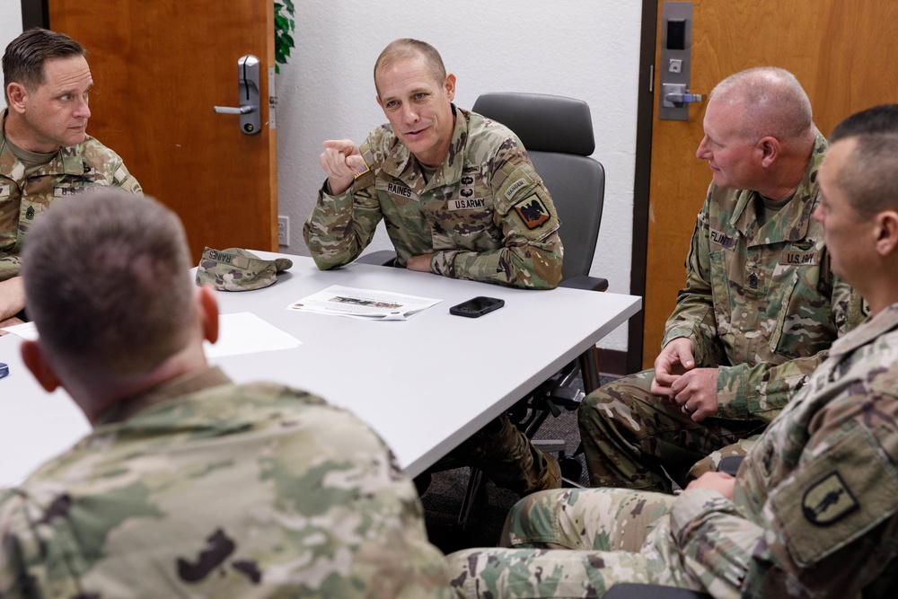 CSM Raines tours WAATS, meets with AZ ARNG Soldiers