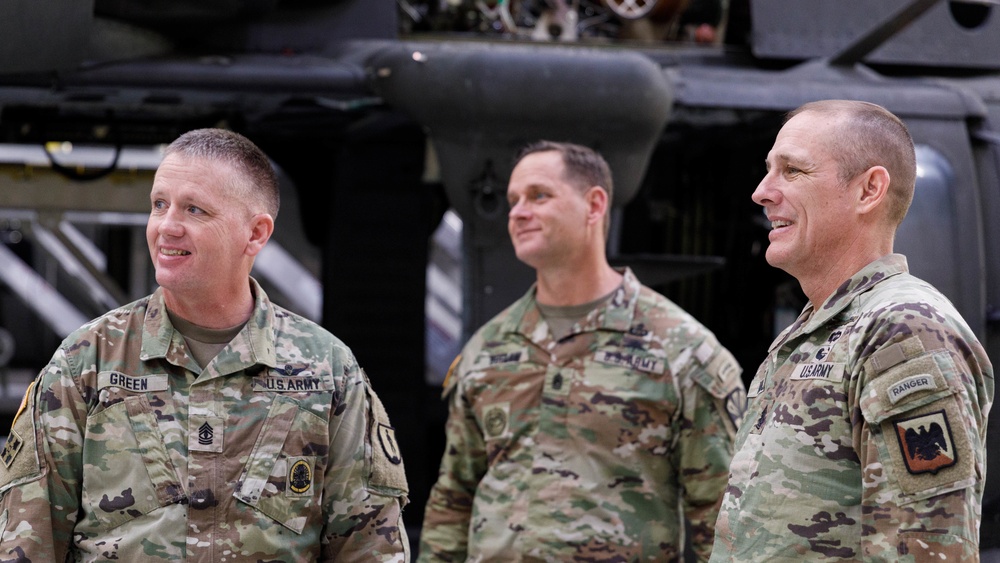 CSM Raines tours WAATS, meets with AZ ARNG Soldiers