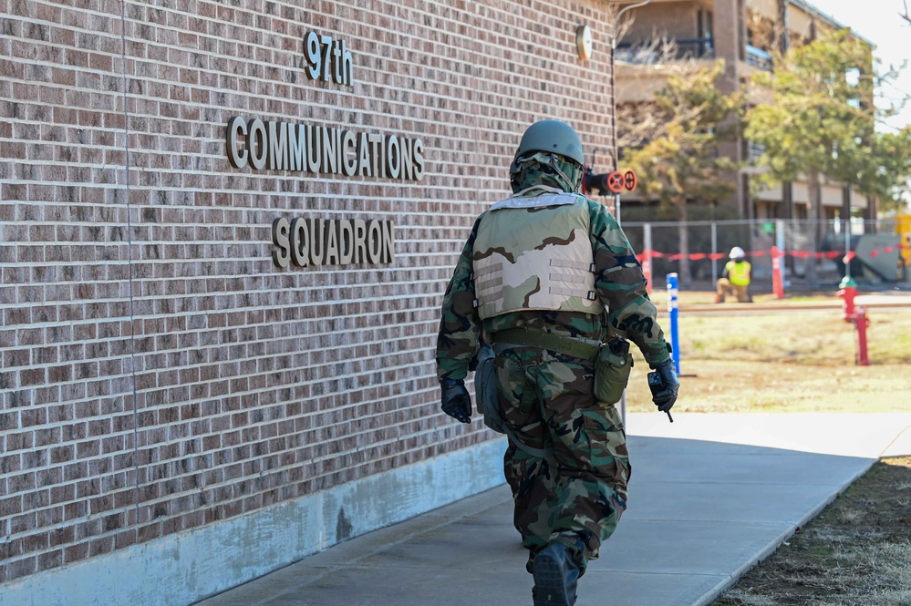 97 CS Airmen soak up readiness skills during MOPP exercise
