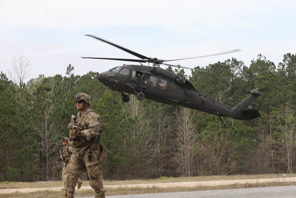 Soldiers with 2BCT of the 10th Mountain Division are moved by helicopter for JRTC