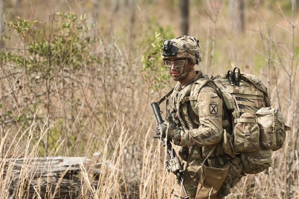 Soldiers with 2BCT of the 10th Mountain Division are moved by helicopter for JRTC