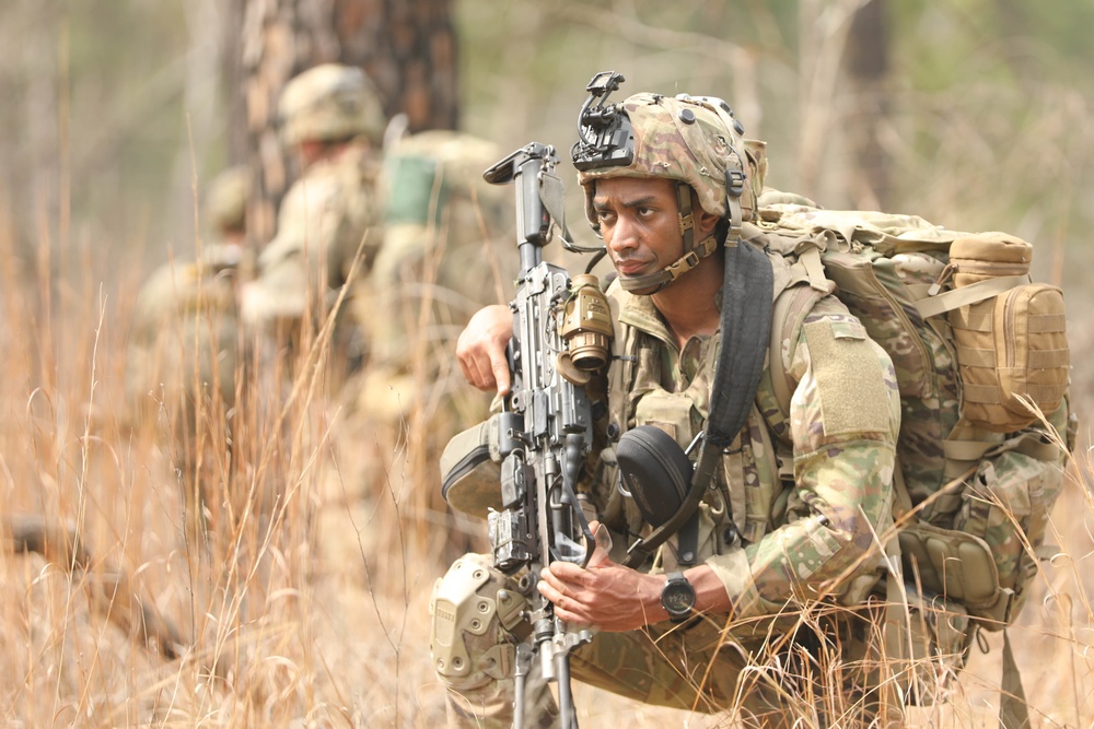 Soldiers with 2BCT of the 10th Mountain Division are moved by helicopter for JRTC