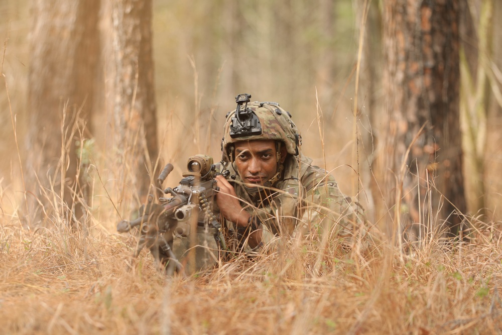 Soldiers with 2BCT of the 10th Mountain Division are moved by helicopter for JRTC