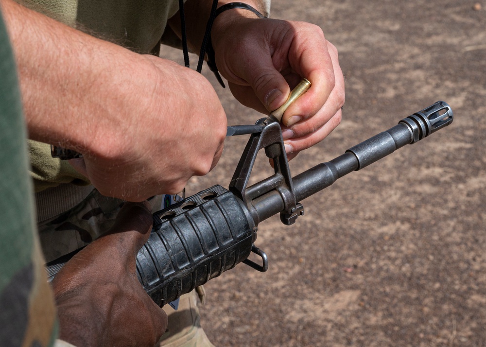 Ghanaian Armed Forces conduct weapons training