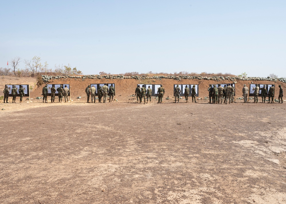 Ghanaian Armed Forces conduct weapons training